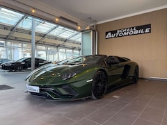 Lamborghini Aventador S Roadster CARBON/1.HAND/U-frei/DT.Fzg