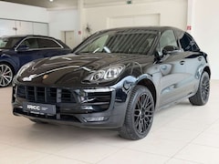 Bild des Angebotes Porsche Macan Turbo Pano Chrono Bose Carbon