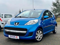 Bild des Angebotes Peugeot 107 1.0 "Filou" KLIMA/ALLWETTER/EL. FENSTERHEBER
