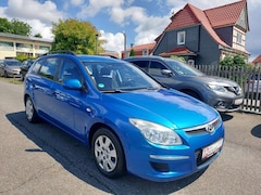 Bild des Angebotes Hyundai i30 1,6 cw Classic Blue Klima AHK