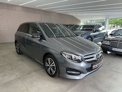 Bild des Angebotes Mercedes-Benz B 200 d*Comand*Totwinkel*LED*AppleCarPlay*