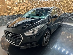 Bild des Angebotes Hyundai i40 cw 1.7 Crdi blue /Navi/Automatik/