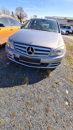 Mercedes-Benz C 220 T CDI DPF BlueEFFICIENCY Avantgarde