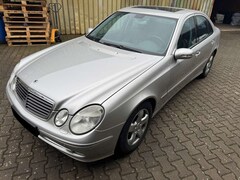 Bild des Angebotes Mercedes-Benz E 320 Avantgarde*Luft*Sitzlüftung*Comand*1.Hand*