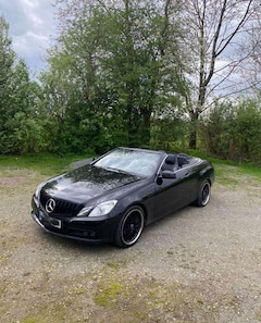 Bild des Angebotes Mercedes-Benz E 200 CGI Cabrio Steuerkette Neu Tüv 27 leder alu 19