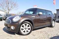 Bild des Angebotes MINI Cooper Clubman 1.6 PANO/KLIMA/ TÜV NEU
