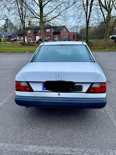 Bild des Angebotes Mercedes-Benz E 260 4Matic