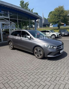 Bild des Angebotes Mercedes-Benz B 250 e Hybrit Automatik NAVI KAMERA 360° AHK LED