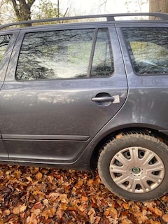 Bild des Angebotes Skoda Octavia Octavia Combi 1.6 TDI DPF Classic