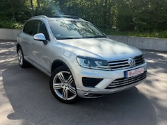 VW Touareg 3.0TDI ExecutivEdit/R-Line-Pano-LED-VOLL