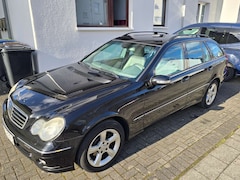 Bild des Angebotes Mercedes-Benz C 220 C-Klasse T-Modell Diesel T CDI Automatik Avantgarde DPF