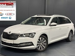 Bild des Angebotes Skoda Superb Combi Style *PANORAMA*Voll/LED*KAMERA*AHK*VIRTUAL*