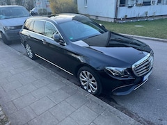 Bild des Angebotes Mercedes-Benz E 400 E 400 4Matic T 9G-TRONIC AMG Line