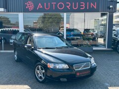 Bild des Angebotes Volvo V70 Kombi 2.4 Edition Comfort TEMPO/LEDER/PDC