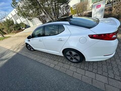 Bild des Angebotes Kia Optima 2.0 CVVT Hybrid Edition 7