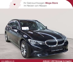Bild des Angebotes BMW 318 318d Touring Aut. Sport Line Navi LED SHZ