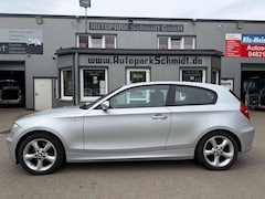 Bild des Angebotes BMW 120 i Lim. 3-TÜRIG°KLIMATR°ELSSD°TEMPOM°MFLR°PDC!