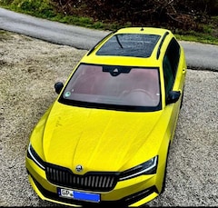 Bild des Angebotes Skoda Superb Combi 1.4 TSI iV DSG Sportline