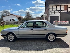 BMW 520 iA.  E 28 *Automatik-Klimaanlage-BBS-H-Kennzeichen*
