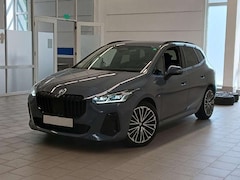 Bild des Angebotes BMW 218 1.5 iM Sport*MATRIX*AHK*HuD*NAVI*elektr.HECKKLAPPE