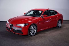 Bild des Angebotes Alfa Romeo Giulia 2.0 Turbo TI Q4 AT8*Kamera*Assistenz-P*Bi