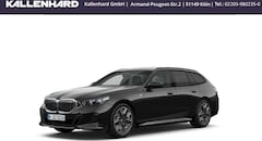 Bild des Angebotes BMW 520 i Touring M-Sport-DrivingAss-Head-Up-ParkingAss