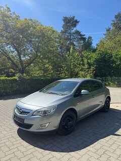 Bild des Angebotes Opel Astra 1.6 Design Edition