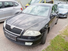 Bild des Angebotes Skoda Octavia Combi Elegance