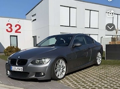 Bild des Angebotes BMW 335 335i Coupe Aut.
