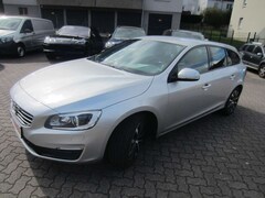 Bild des Angebotes Volvo V60 D3 Geartronic Linje Svart/PDC/Schiebedach/Bi