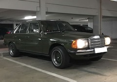 Bild des Angebotes Mercedes-Benz 300 300D 5-Gang Deutsches Fahrzg H-Kennz UNGESCHWEISST
