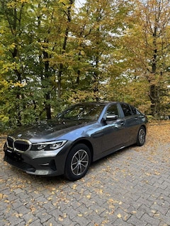 Bild des Angebotes BMW 318 318i Aut. Advantage