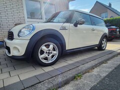 Bild des Angebotes MINI One D Clubman Mini One D Clubman