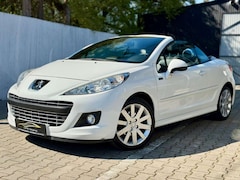 Bild des Angebotes Peugeot 207 CC Platinum Navi/Leder/Sitzhz./Einparkhilfe/