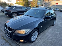 Bild des Angebotes BMW 318 318d Navi PDC Sitzhz. Schiebedach Temp. neu Insp.