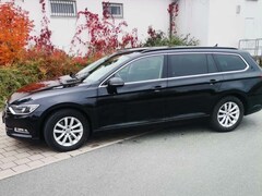 Bild des Angebotes VW Passat Variant Passat Variant 2.0 TDI SCR DSG Trendline