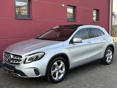 Bild des Angebotes Mercedes-Benz GLA 180 AUT FACELIFT URBAN STANDHEIZUNG LEDER PANORAMADACH