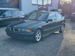 Bild des Angebotes BMW 116 i/Schiebedach/09.27 TÜV/1 Hand