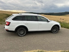 Bild des Angebotes Skoda Octavia Scout 4x4