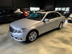 Bild des Angebotes Mercedes-Benz E 250 CGI BlueEfficiency AVANTGARDE/LEDER/NAVI