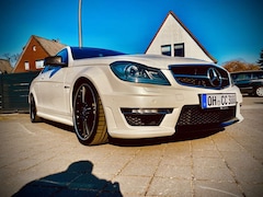 Bild des Angebotes Mercedes-Benz C 63 AMG Coupe SPEEDSHIFT MCT Driver Package Carbon