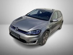 Bild des Angebotes VW Golf 36 kWh Elektro*Wärmepumpe*CCS*RFK*Virtual*