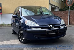 Bild des Angebotes Peugeot 807 Family 2.0*AHK*Klima*Tempo*Radio/CD*