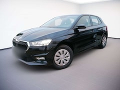 Bild des Angebotes Skoda Fabia Selection 1.0TSI DSG.LED.ViCo.KAM.SHZ.GRA.KESSY.LK