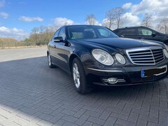 Bild des Angebotes Mercedes-Benz E 220 E 220 CDI (211.008)