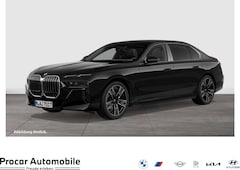 Bild des Angebotes BMW 740 d xDrive M Sport DA/PA Prof SkyPano Standhz.