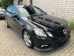 Bild des Angebotes Mercedes-Benz E 350 CDI BE AMG-Paket/Leder/Bi-Xenon/SD