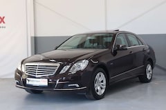Bild des Angebotes Mercedes-Benz E 250 CGI BlueEfficiency~StandHZ~Schiebedach~PDC