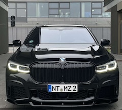 Bild des Angebotes BMW 730 730 d M-Paket Facelift/Massage/Laser/Luft/DisplayK
