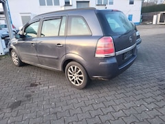 Bild des Angebotes Opel Zafira 1.9 CDTI Automatik Cosmo